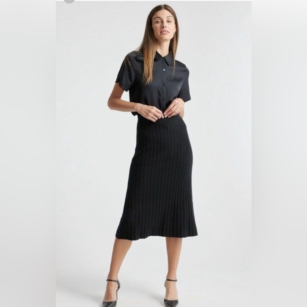 Quince Black Midi Pencil Skirt with Pleats